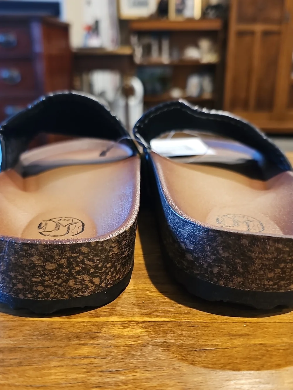 NEW! JoJ Makly Southwestern Slides (Size 39)